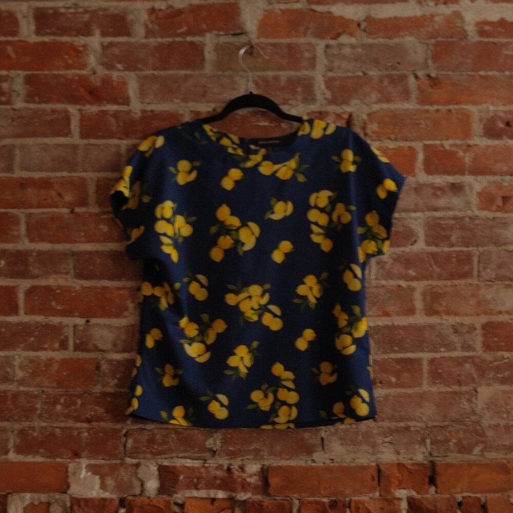 Women's Navy Top w/ Lemons